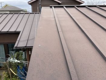 風が強い日に屋根がバタバタする！屋根葺き替え工事